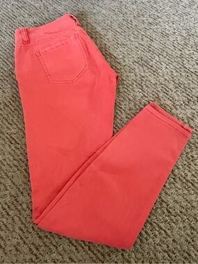 CAbi Coral-Red Skinny Jeans 98% cotton